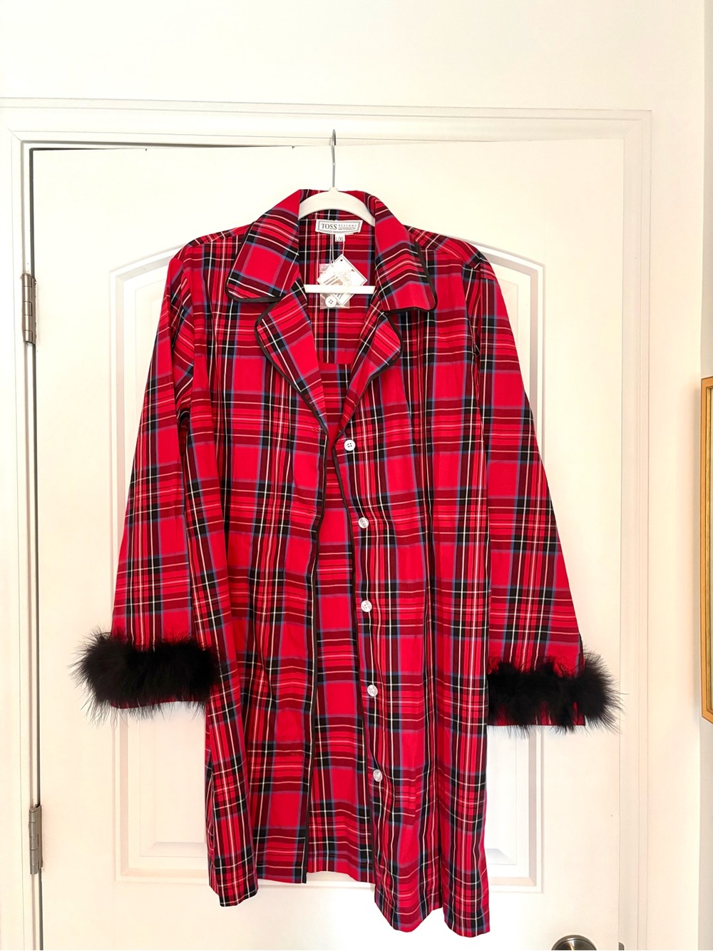 Plaid Button Nightshirt with Black Faux Fur Cuffs by Toss Designs NWT size L/XL